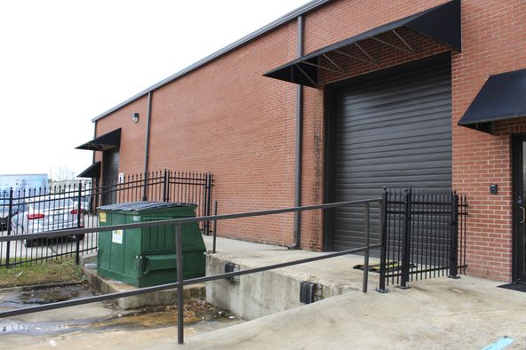 Commercial Warehouse Cypress Cove Flowood, MS: 104 Cypress Cv, Flowood, MS 39232